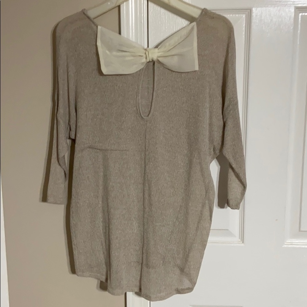 Blouse - Picture 2 of 2